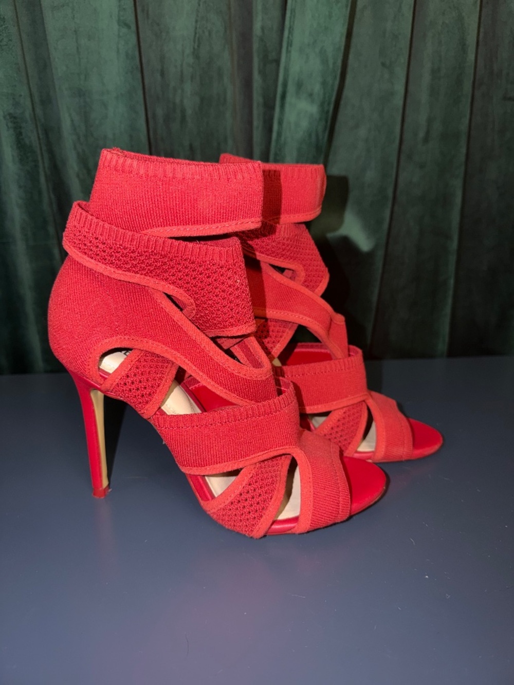 ALDO Traelian Red Knit Strappy Stiletto Heels Sandals Size 6.5